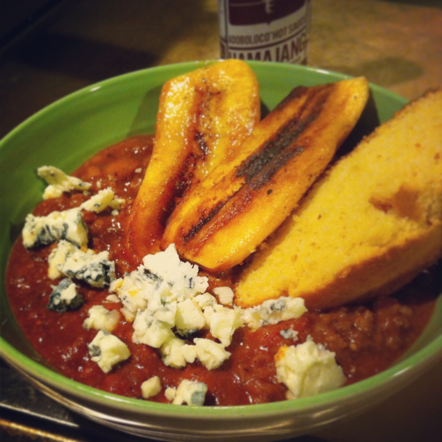 Hamajang Superbowl of chili with fried plantain