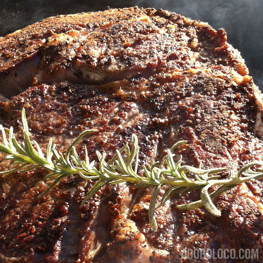 adoboloco-prime-rib-roast-rosemary-crust-detail