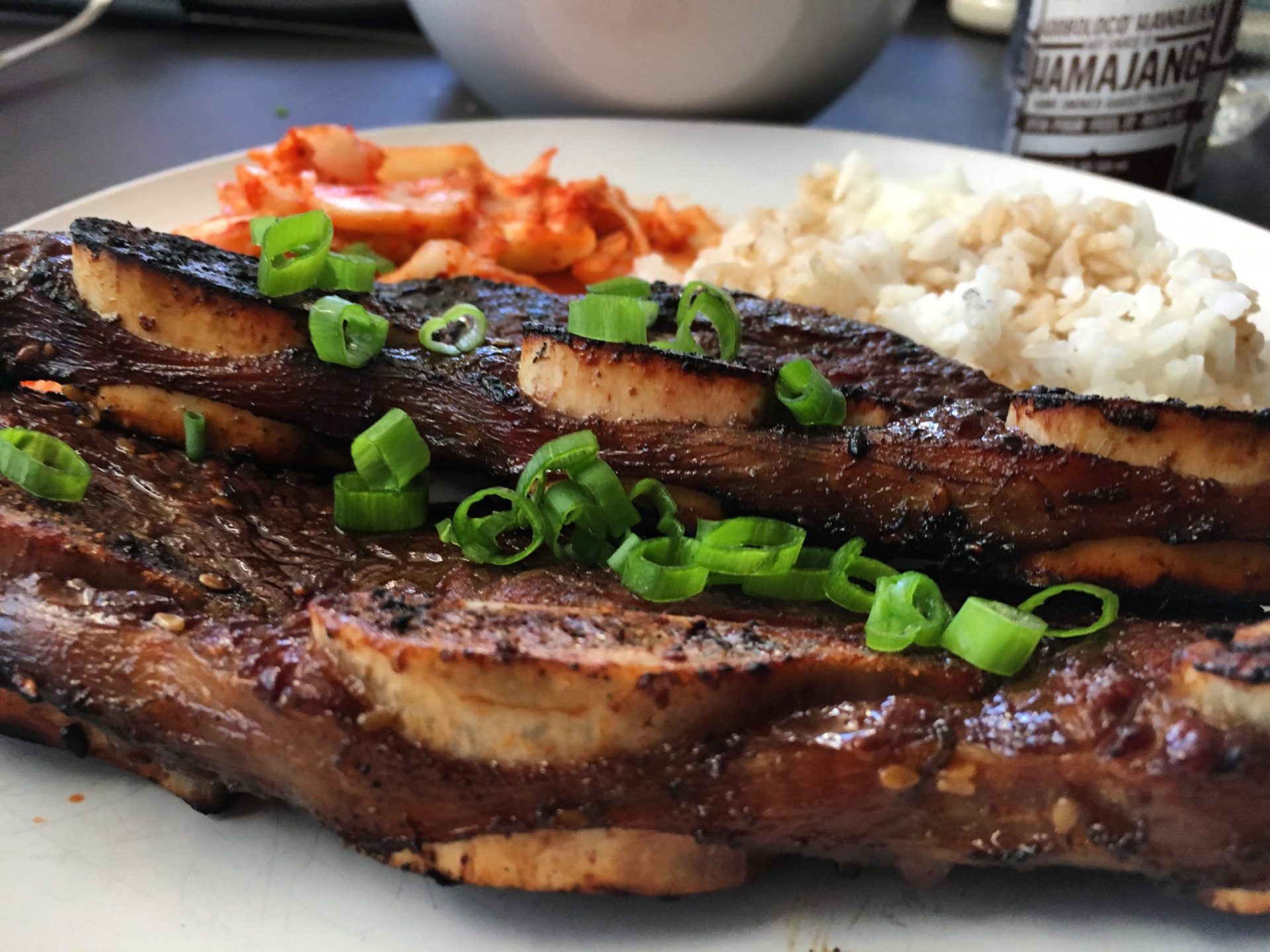 Adoboloco Pau Hana Hawaiian Barbecue kalbi ribs